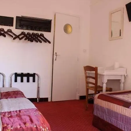 Nina Otel Antibes