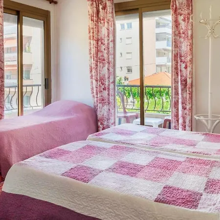 Nina Otel Antibes