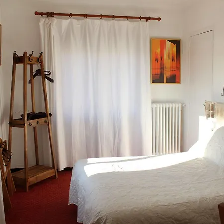 Nina Otel Antibes